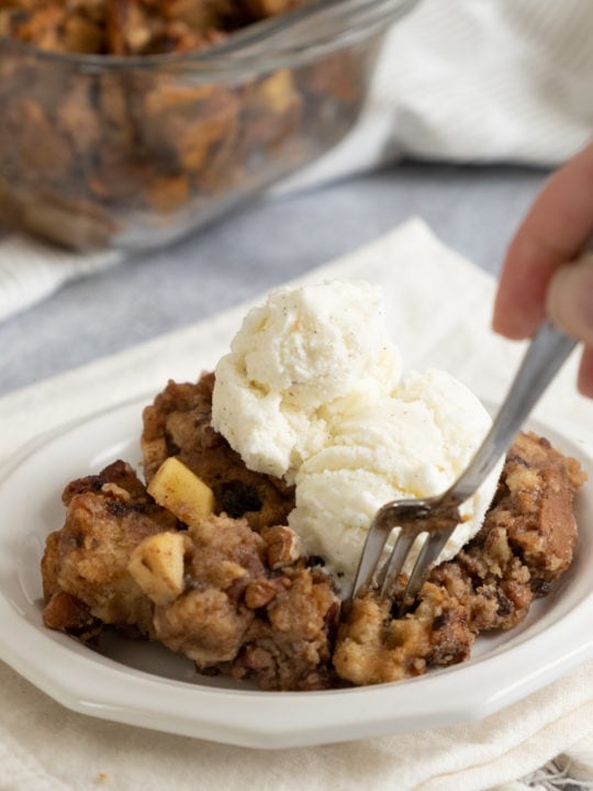 Easy Irish Soda Bread With Currants (or Raisins) - International ...