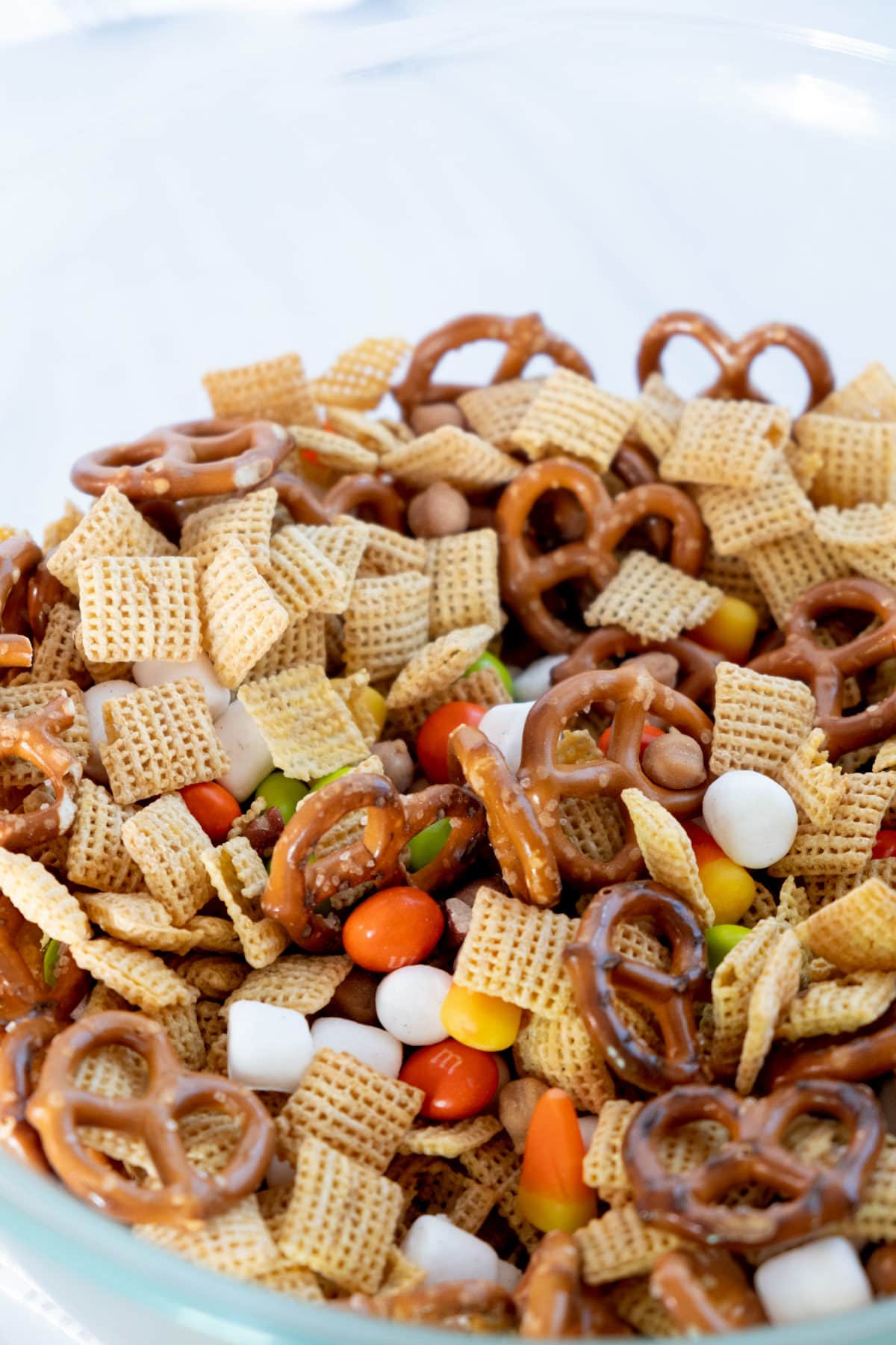 Easy Halloween Chex Mix (Sweet & Salty No Bake Snack Mix