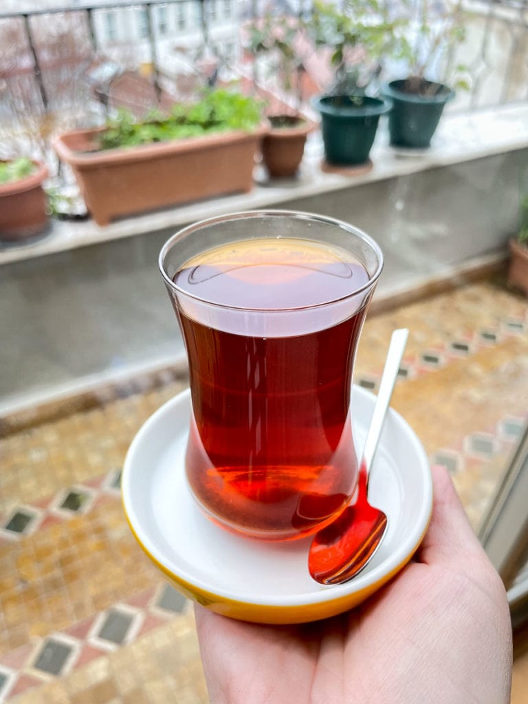 How to Make the Best Turkish Tea (Just Like in Istanbul ...